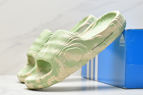 Adidas Originals Adilette 22 Slides GY1597